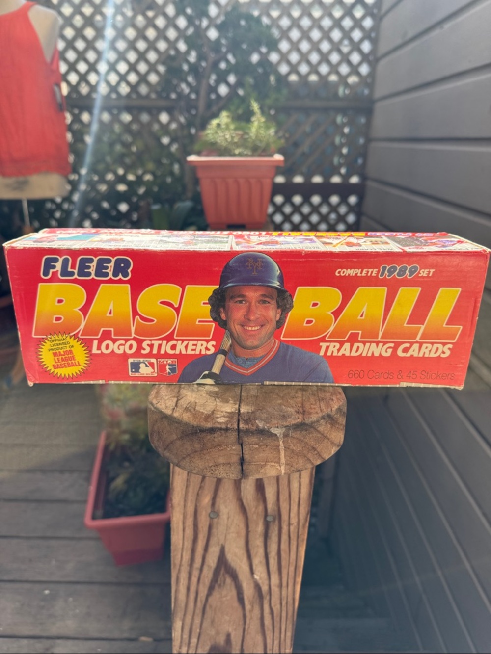 Baseball Trading Cards Complete 1989 Set - Red